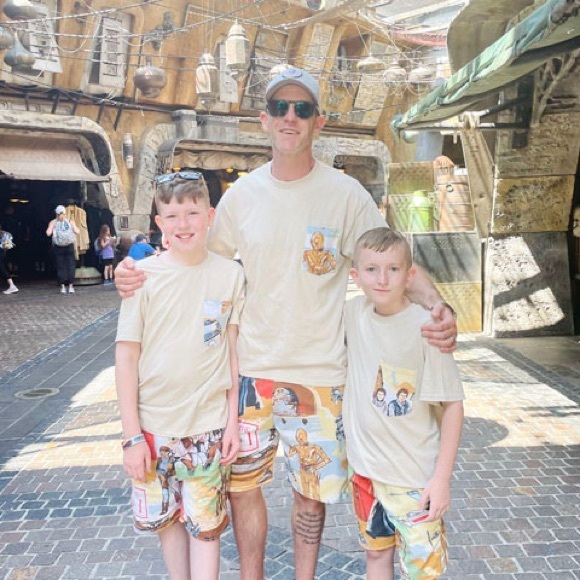 New York Couture *One of a Kind* VINTAGE Jedi Print Reworked Pocket T-Shirt - Picture 5 of 6